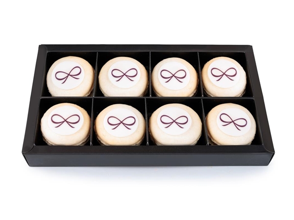 Acht macarons (met/zonder logo)